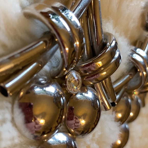 Vintage 80s silver tone and crystal jewel big flashy statement earrings - Picture 6 of 7